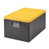 Izolowany pojemnik na żywność Cambro Cam GoBox z ż&oacute;łtą pokrywką 35,5 litra